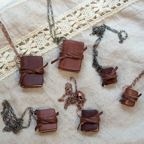 The Harper Book Necklace (brown) with Tie